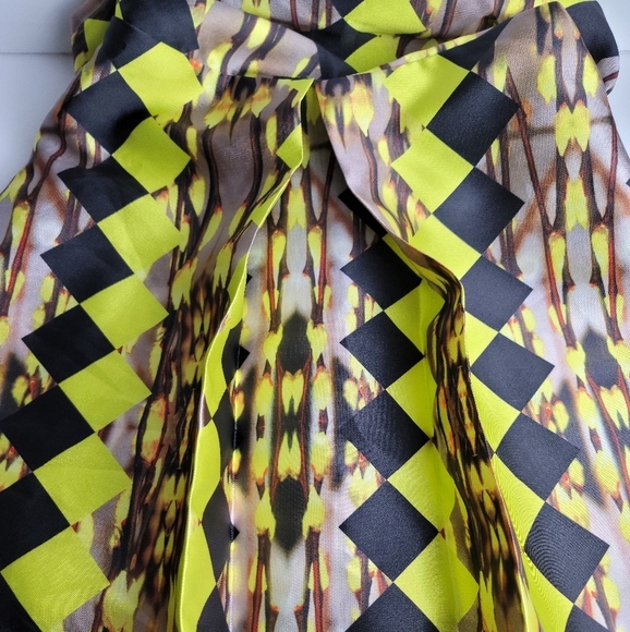 INTRIGUE COUTURE Back Out Geometric Halter Swing Dress - Picture 9 of 11